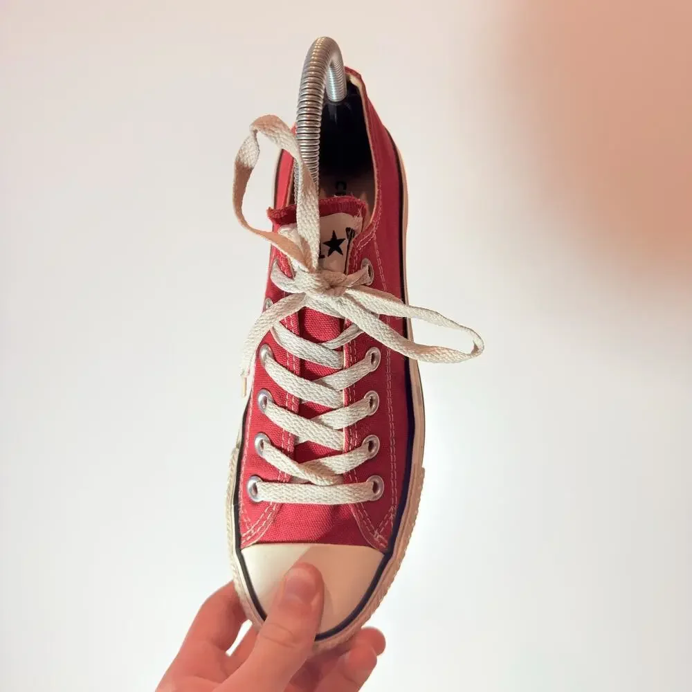 Converse Low Top Womens Size 5 Red White Canvas Casual Sneakers Chuck Taylor